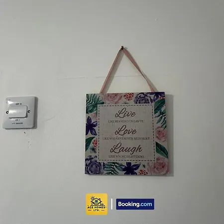 度假居 Spacious 2 Bedroom House By Ace Homes Short Lets & Serviced Accommodation Leeds Perfect For Family & Contractors With Free Parking *