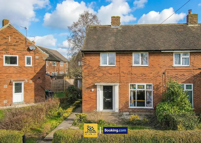 Comfortable Long Stay Flat By Ace Homes Short Term Lets Leeds With Free Parking *