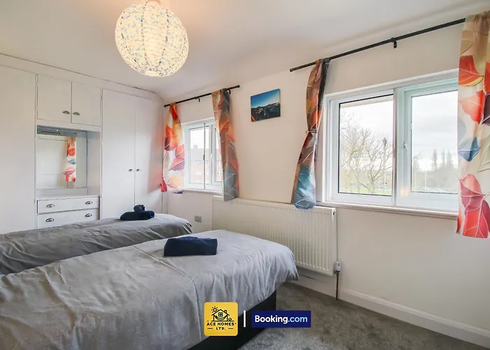 Comfortable Long Stay Flat By Ace Homes Short Term Lets Leeds With Free Parking