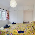 Hotel-style Flat By Ace Homes Short Term Perfect For Long With Free Parking Ferienhaus Leeds (West Yorkshire)